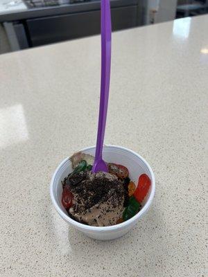 KIds Worms 'n Dirt Sundae