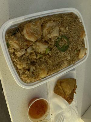 Thai basil fried rice with chicken and shrimp/ 001. Crab Rangoon