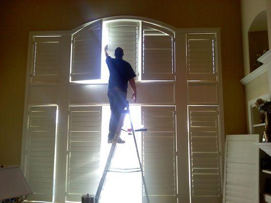 Large windows are no problem for Marco. We make motorized shutters for any large window.