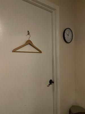 Hanger to hang your clothes in the massage room