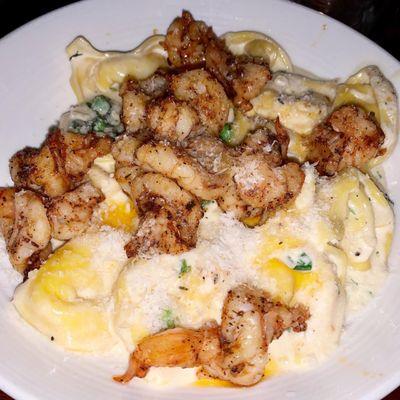 Tortellini with blackened shrimp