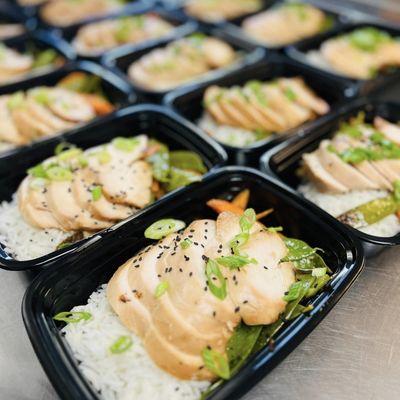 Sesame Chicken Breast, Snap Peash, Jasmine Rice from our weekly meal prep.