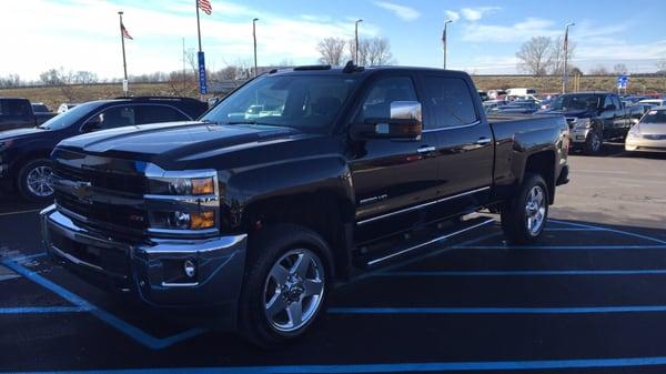 2015 Silverado 2500HD Diesel.