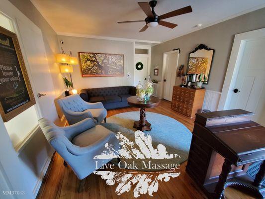 Live Oak Massage lobby