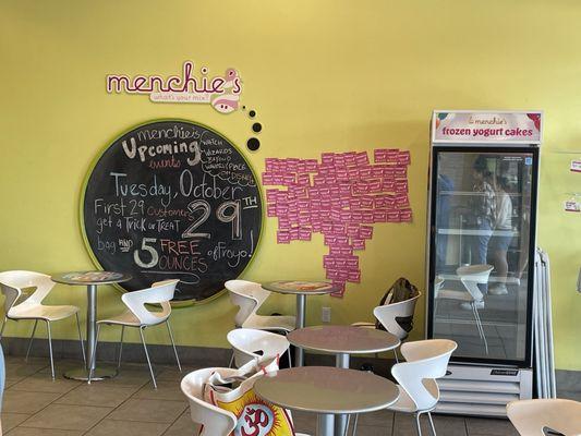 Menchie's Frozen Yogurt