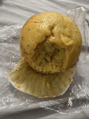 The lemon poppyseed muffin.