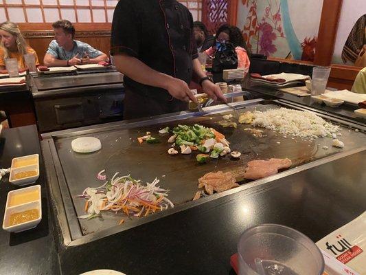 Hibachi grill