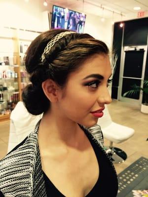 Cute updo for arizona foothills face of foothills finalist