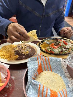 La Alambre (steak)  rice and beans