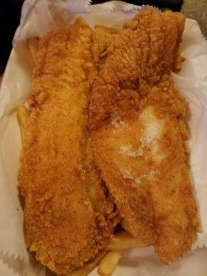 Tried their huge catfish fillets this time. Some of the best catfish I have ever had! So crispy & flavorful!!