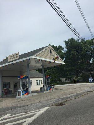 Three Sisters' Country Store of Wolfeborough -- Route 109 & Route 28 Junction, Wolfeborough           Station