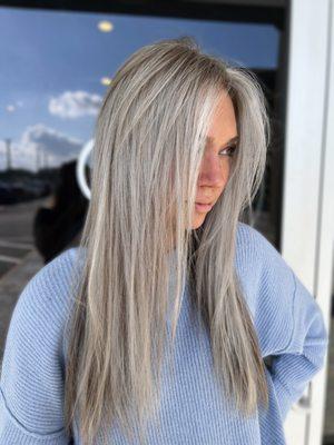 pale platinum highlights