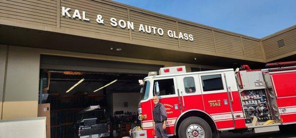 Kal & Son Auto Glass