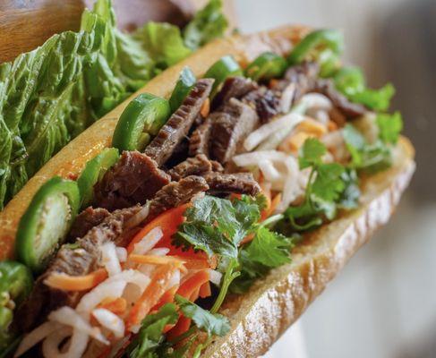 BBQ beef banh mi