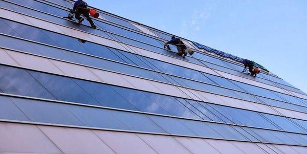 High rise window cleaning