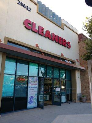 Ladera Cleaners