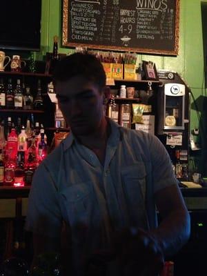 Oblivious Bartender