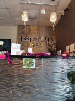 Essentials Massage & Facials