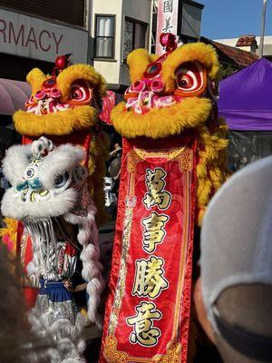 Lion Dancers