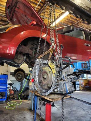 Transmission Swap on 2013 Nissan Rogue.