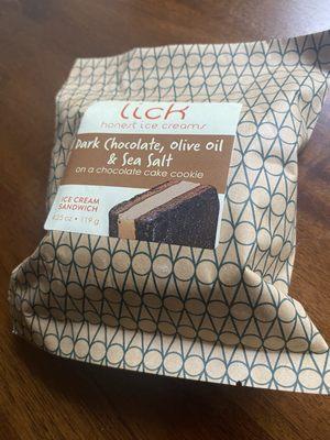 Dark Chocolate Olive Oil & Sea Salt Sandwich