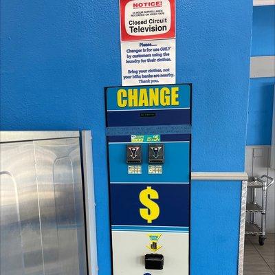 Change dispenser