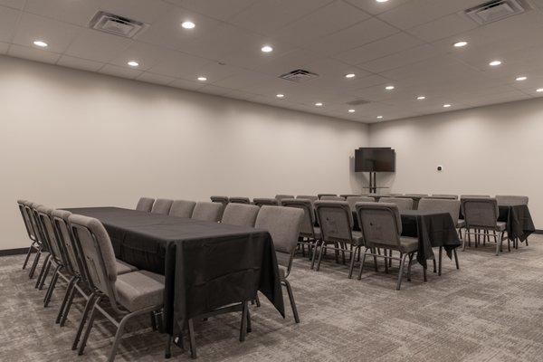 Meeting Room (up to 36 guests)