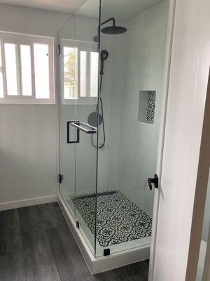 New Shower w/ glass enclosure