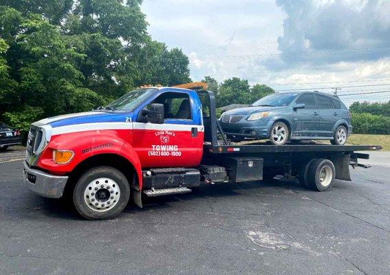 Little Man's Towing