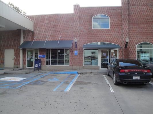 Entrance to the post office at South High Station