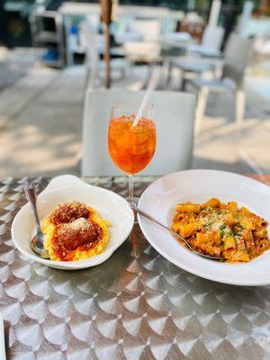 Polpette con Polenta, Rigatoni alla Bolognese