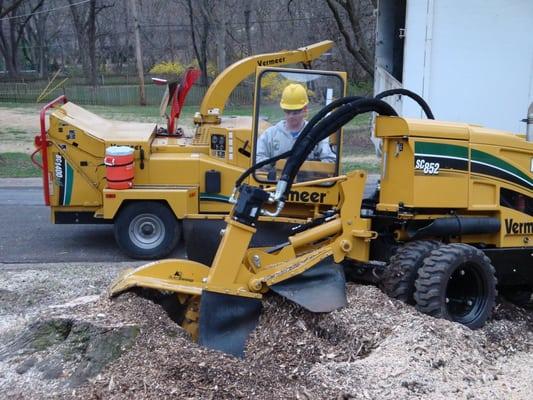 High Power Stump Removal Equipment for those extra large stumps