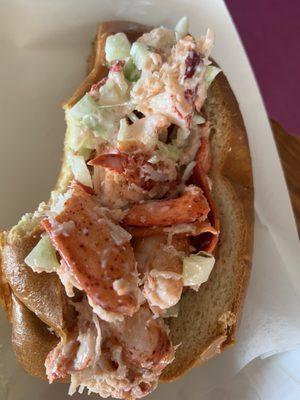 Cold Lobster Roll (low-fat version)