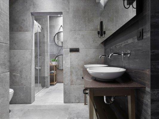 We specialize in Bathroom Remodeling in San Diego. Contact us today for your next bathroom design, don't settle for less!