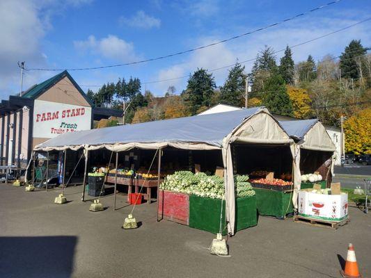 The Farm Stand on a brisk Fall day