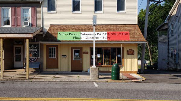 Vito's Pizza