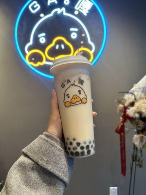 Green milk tea with pearls