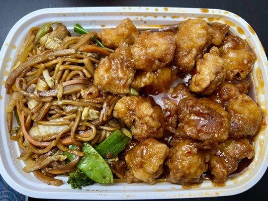 General Tso's Chicken with Vegetable Lo Mein