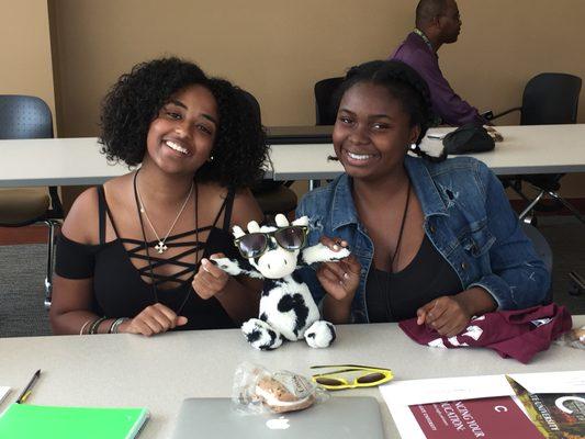 Students with tour mascot at Colgate University