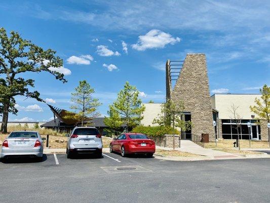 Lake Murray Lodge entrance..