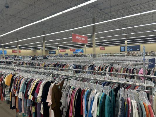 Savers interior an hour before closing on a Saturday.