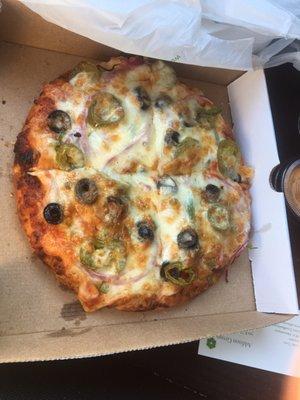 Olives, jalapeños, onions and bell peppers.   5 out of 5. Very good