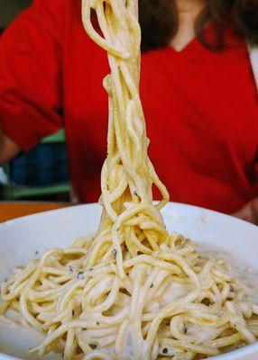 Spaghetti Cacio E Pepe