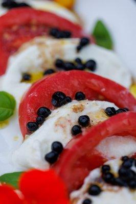 Caprese Salad with Balsamic Vinegar Pearls