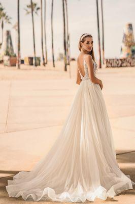 Appt.Only +1-949-201-7873.                        www.weddingdressesorangecounty.com