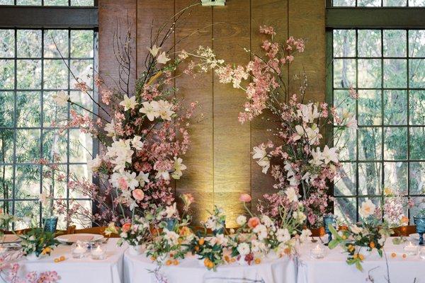 Whimsical spring wedding, photo by Elizabeth Warrick Photography