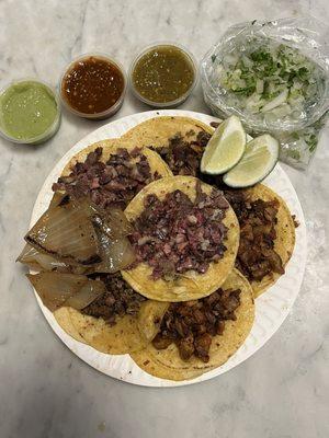 Tacos Los de la esquina