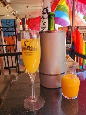 Bottomless mimosaa