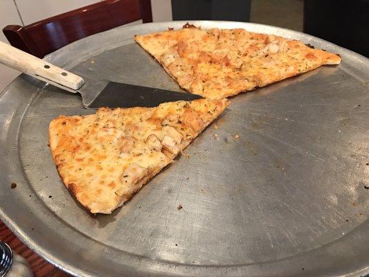 Buffalo chicken pizza