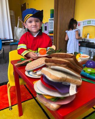 Making sandwiches in our Dramatic Play Center!